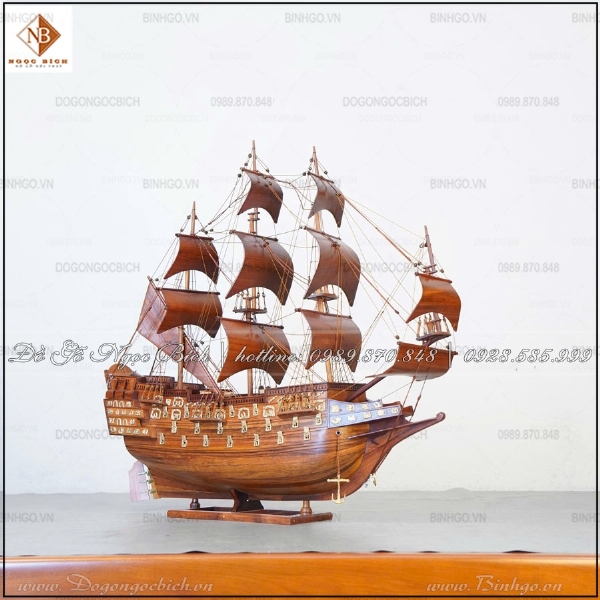Mô Hình Thuyền Gỗ Hương dài 60cm 