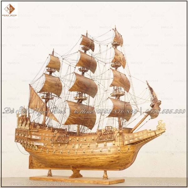 Mô hình thuyền chiến cổ buồm gỗ sưa dài 120cm