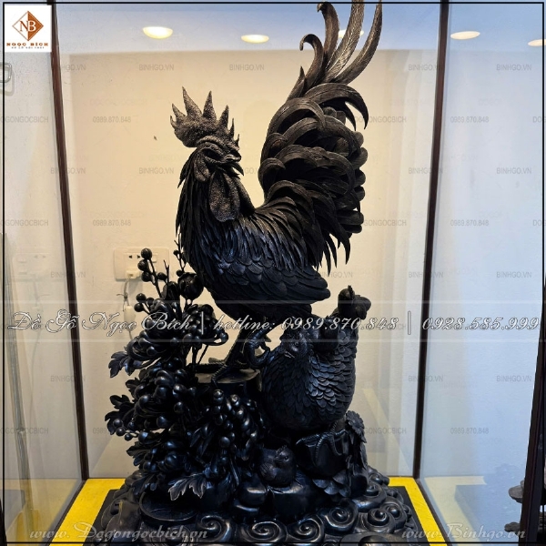 Tượng gà phong thủy gỗ quý
