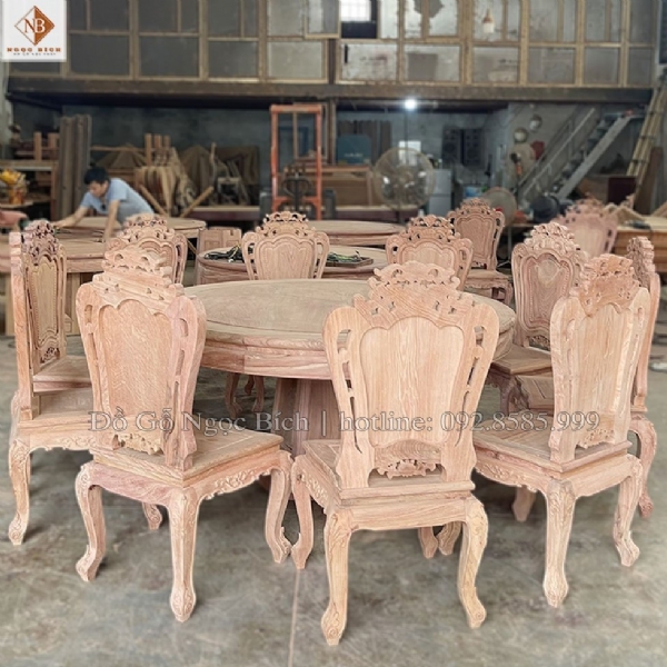 Bàn ăn xoay gỗ Hương Đá đẹp vân tự nhiên