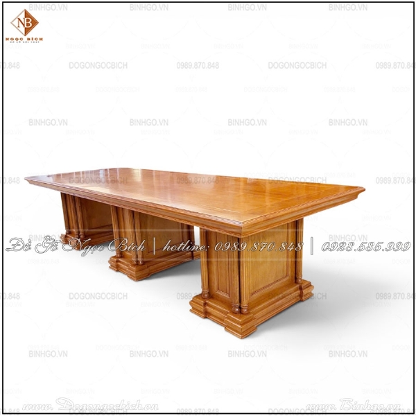 Mẫu bàn họp dài 320cm chất liệu gỗ gõ đỏ 