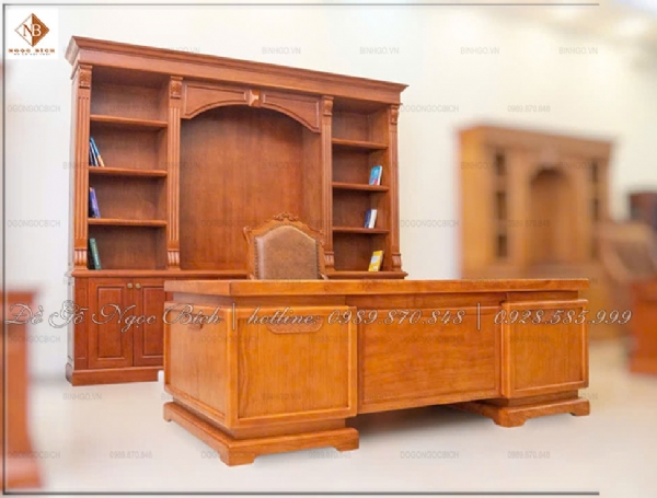 Bàn làm việc của lãnh đạo gỗ tự nhiên 