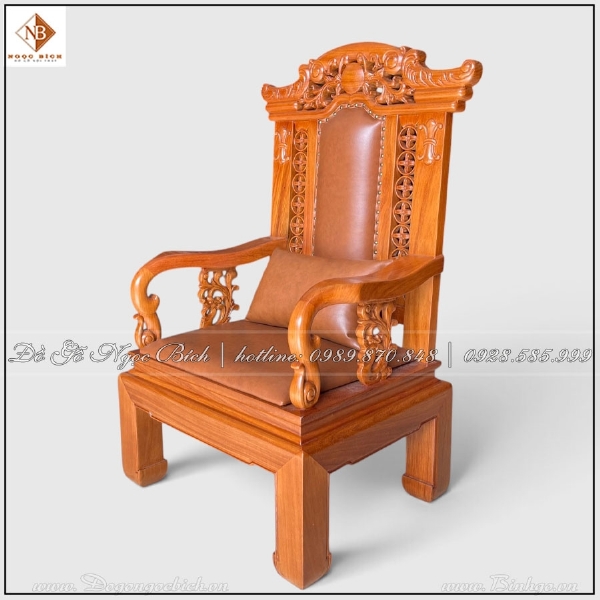Ghế Chủ Tọa Bọc Da Nâu Gỗ Tự Nhiên 