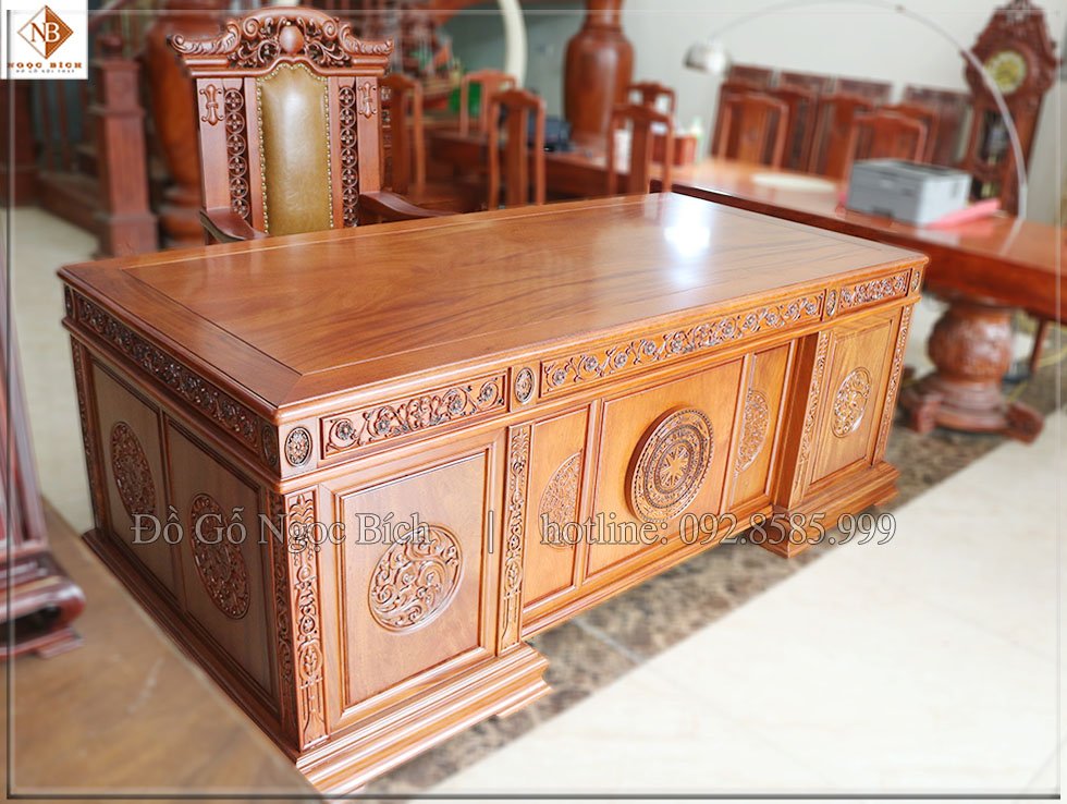 Bộ bàn ghế làm việc mẫu trống đồng mang lại sự đẳng cấp cho không gian làm việc