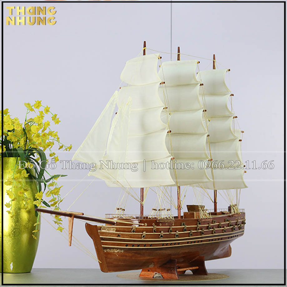 mo_hinh_thuyen_go_france_2_buom_vai.jpg