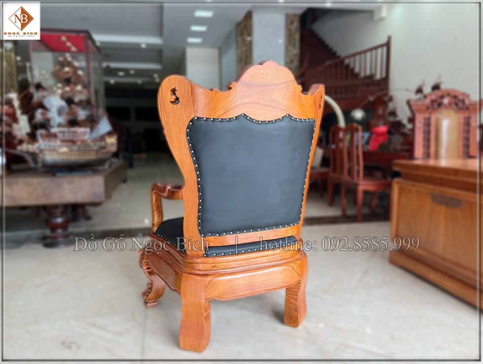 Ghế được bọc da Simili cao cấp