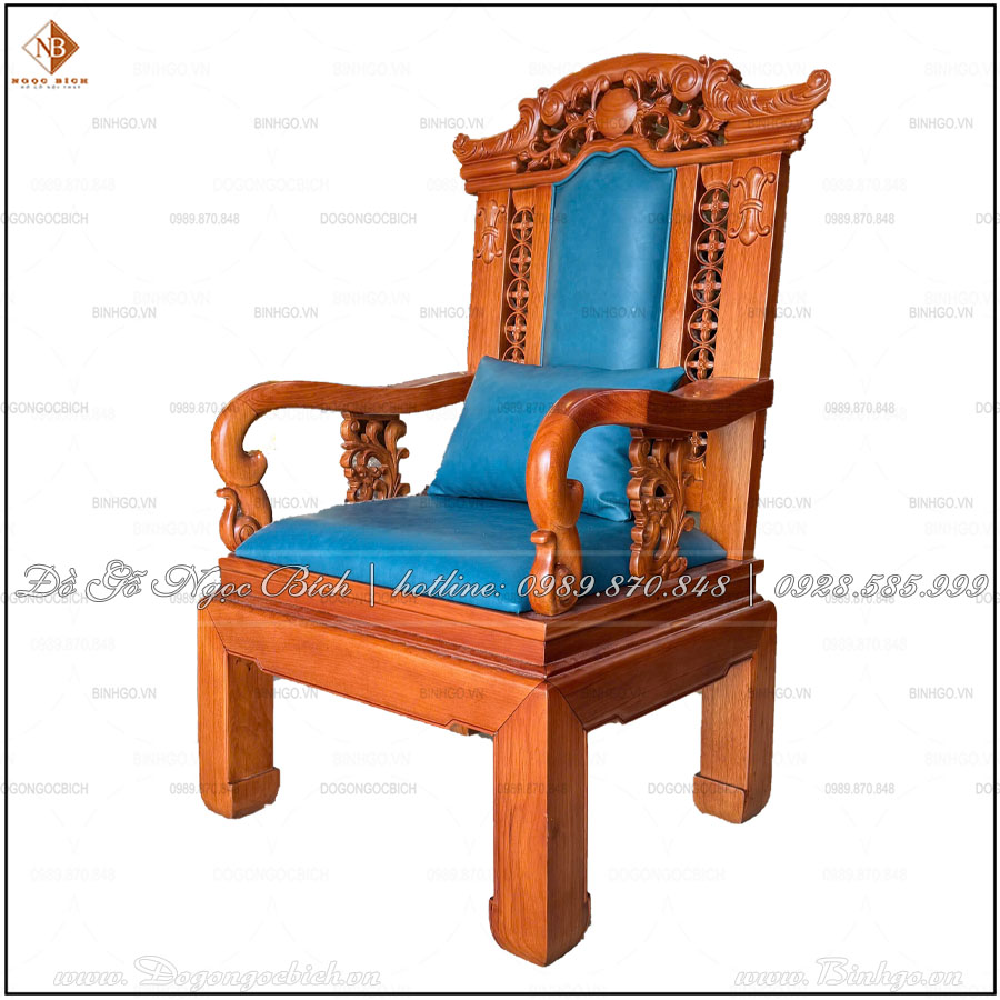 Chiếc ghế ngồi làm việc của Lãnh Đạo không chỉ chú trọng về kiểu dáng , chất liệu mà còn phù hợp với phong thủy 