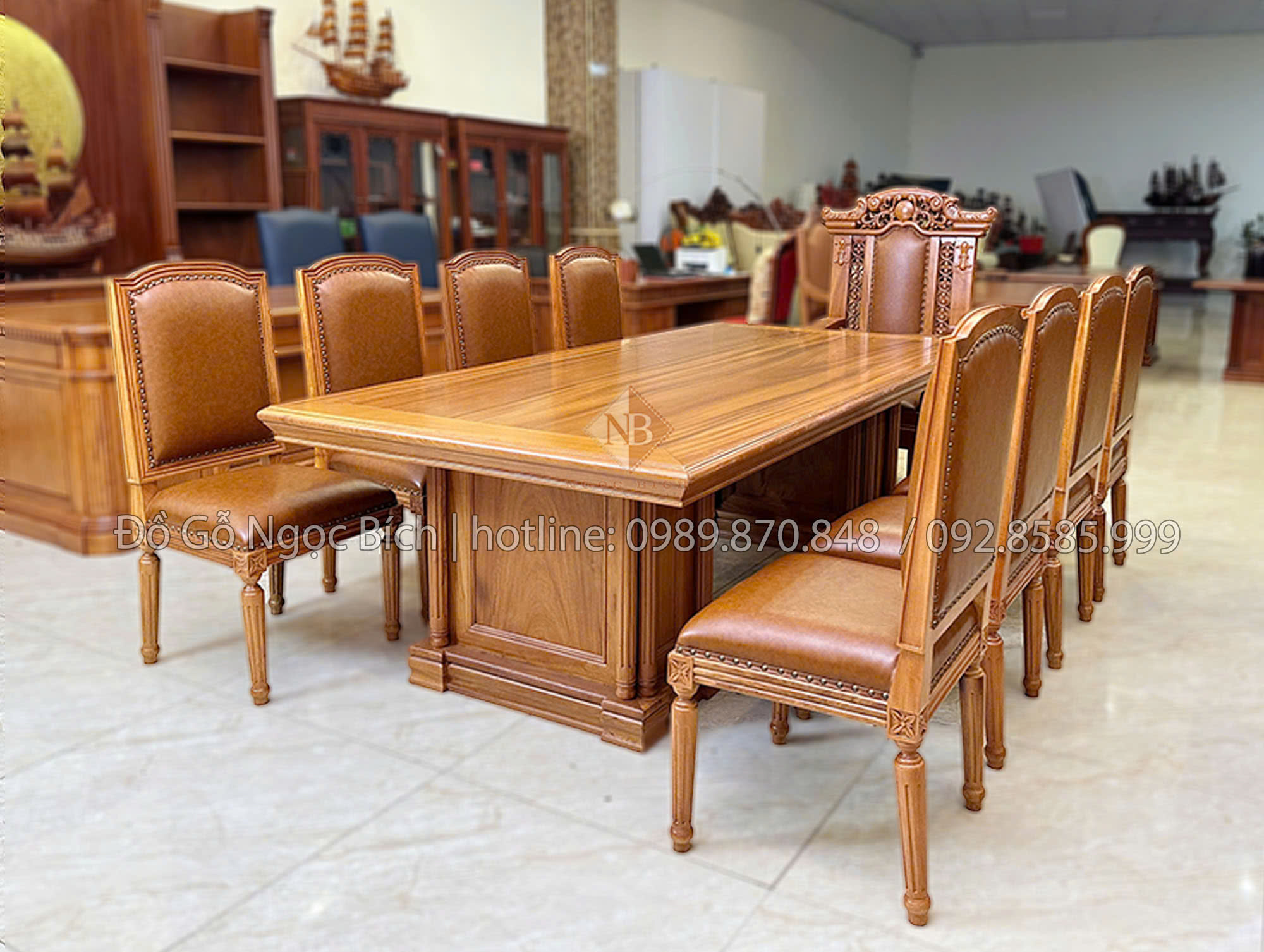 Bộ bàn ghế họp được thiết kế rất chỉn chu