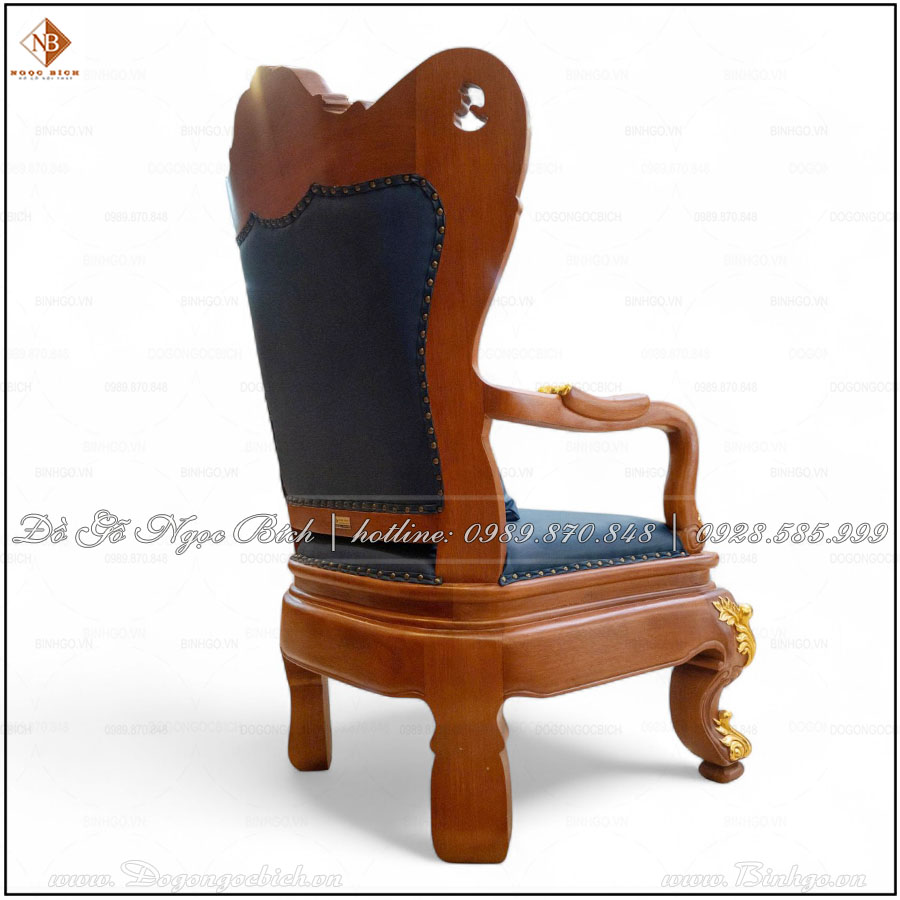 Mặt sau của ghế