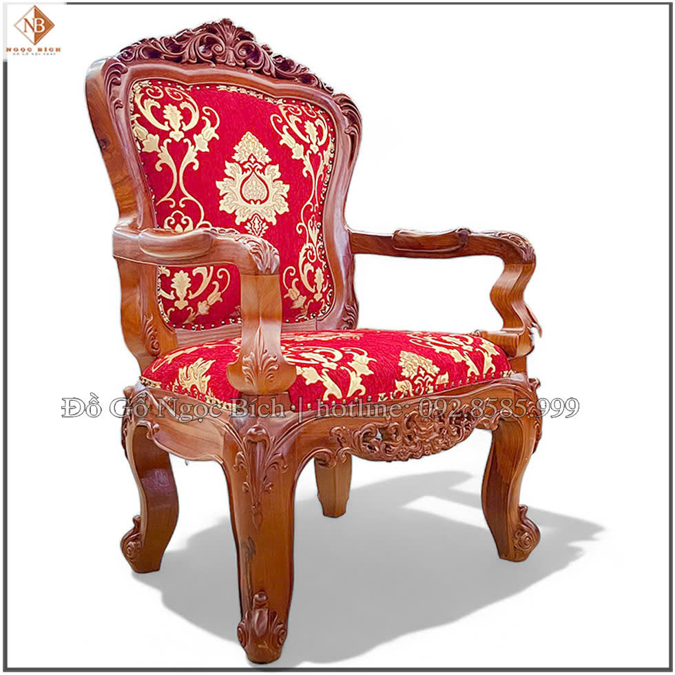 Chiếc ghế mang đậm phong cách cổ điển Hoàng Gia
