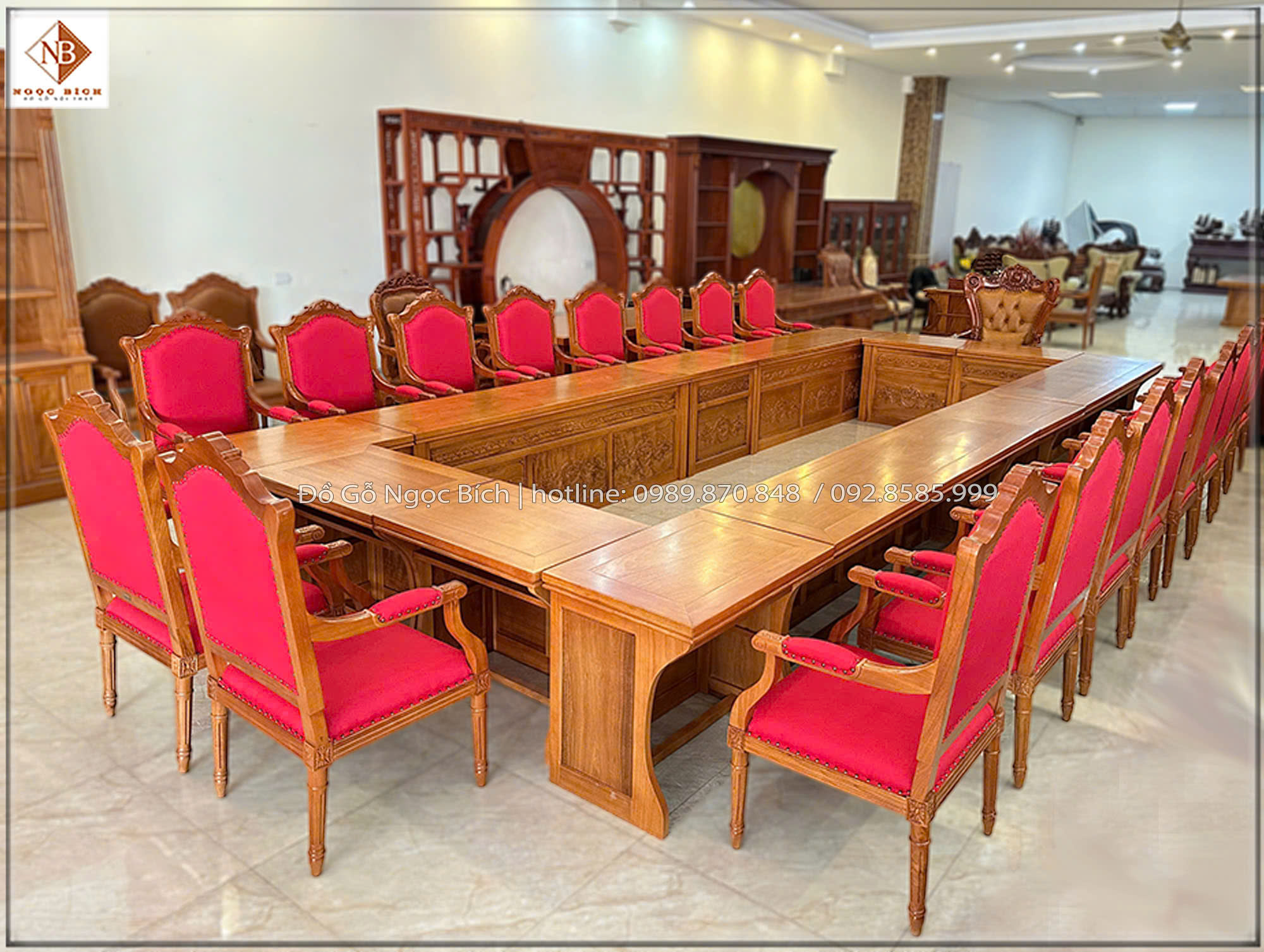 Bàn chữ U thuận lợi cho việc giao tiếp 