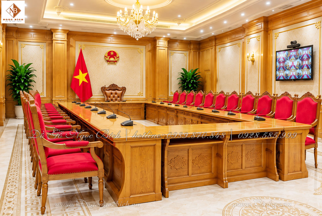 ban-ghe-phong-hop-van-phong.jpg