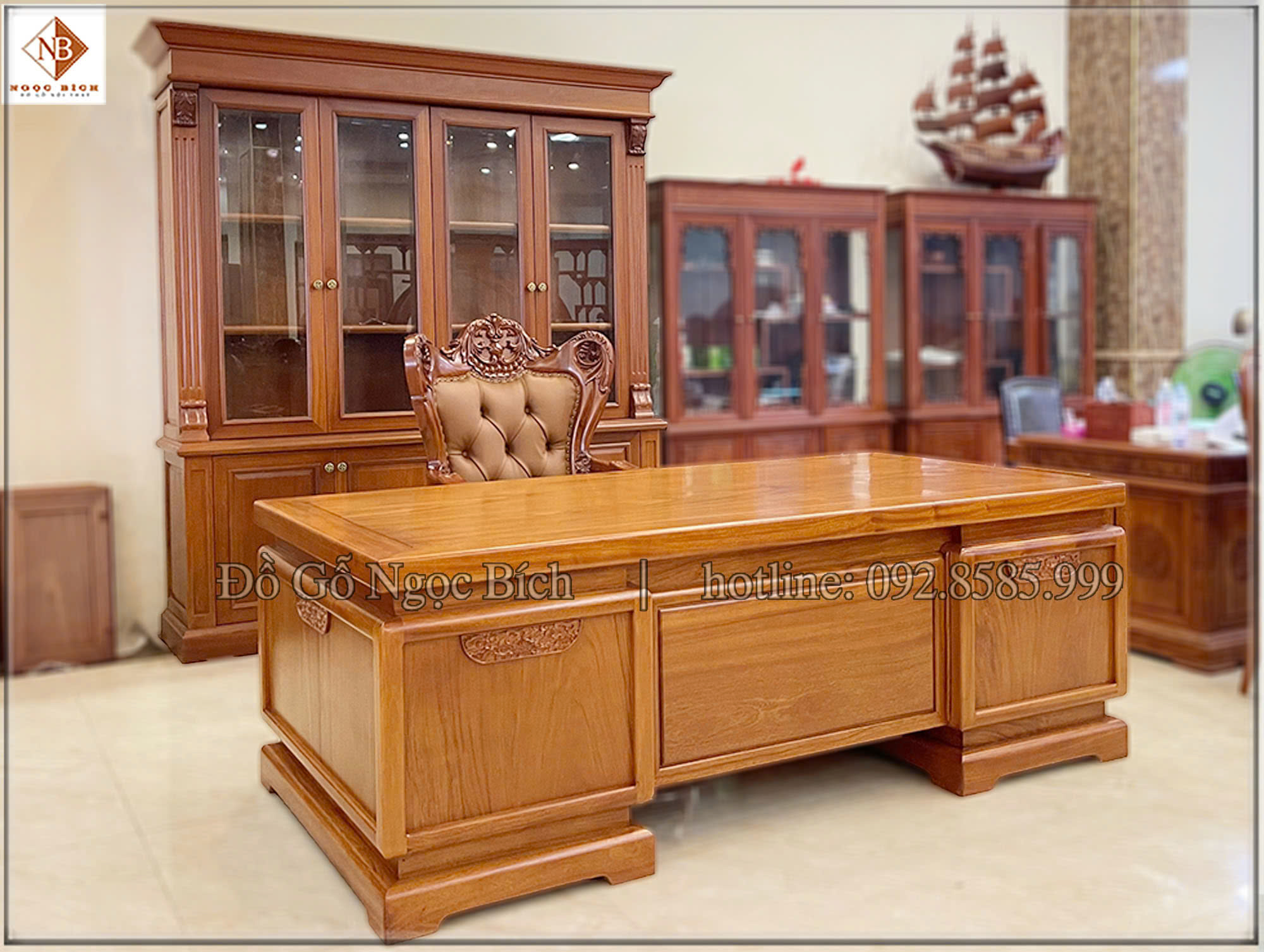 Bàn Giám Đốc gỗ tự nhiên và xu hướng thiết kế văn phòng hiện đại 