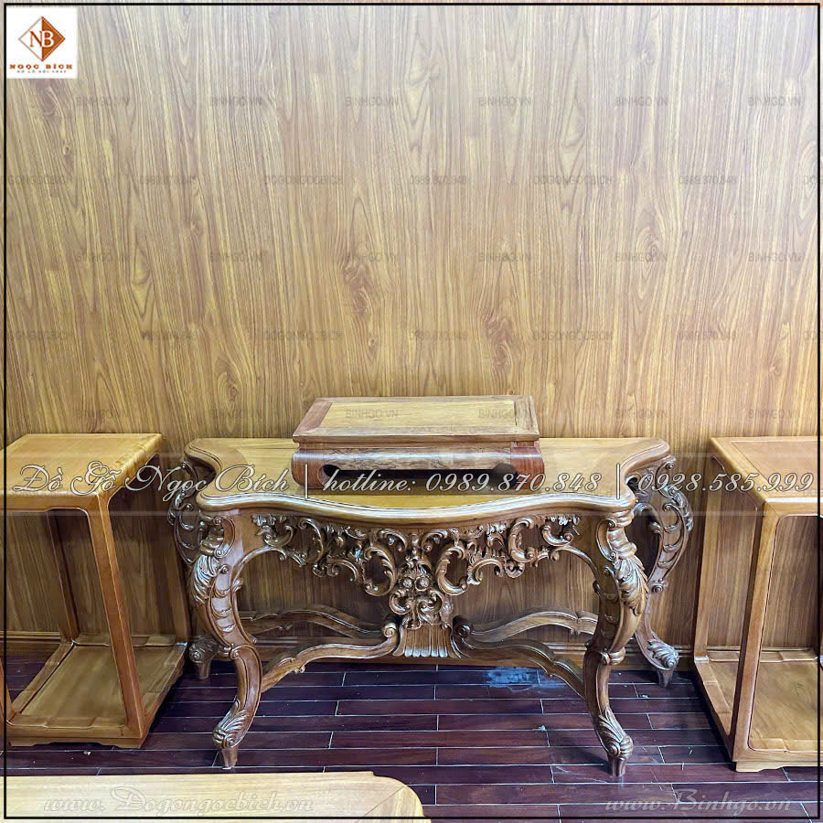 Bàn đôn gỗ gõ đỏ điểm nhấn phòng khách